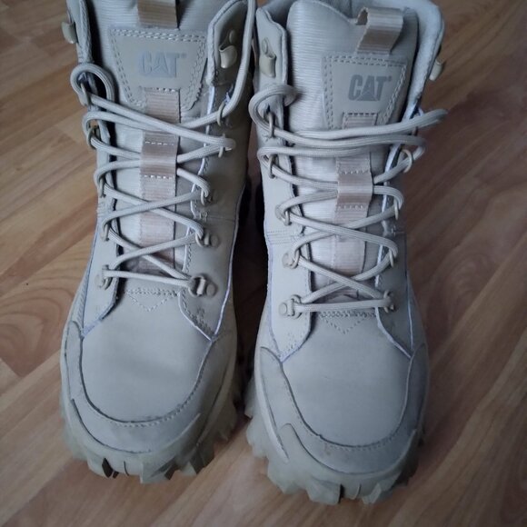 Caterpillar - RARE- Beige Boots - Working/Style/Winter/Spring - Size (9.5) (US) main image 6